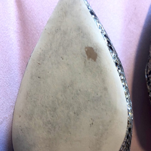 J Crew Gold Glitter Pointy Toe Flats - Picture 7 of 9